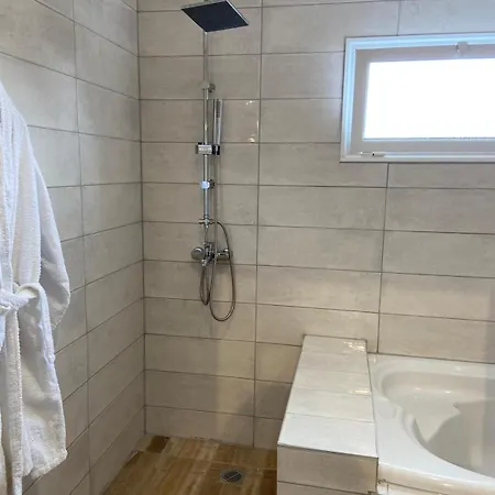 Alba Marea * Leptokariá