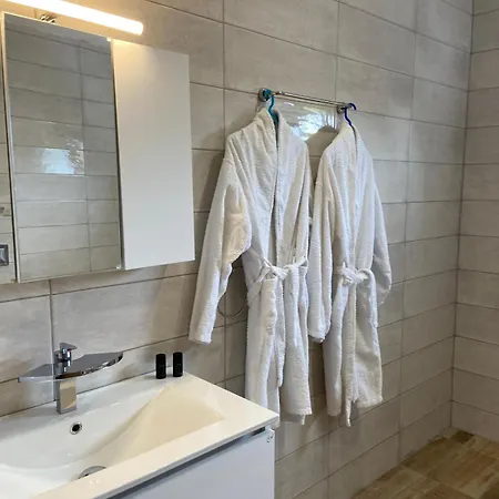 Alba Marea Apartman Leptokariá